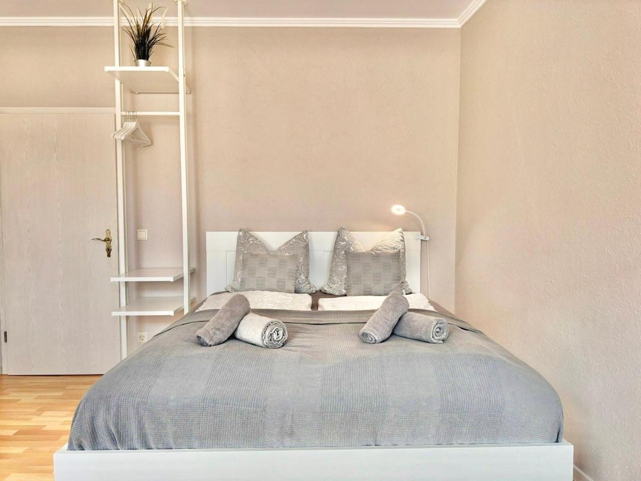 Appartement "Stadtgefluester" Im Zentrum, Inkl Stellplatz, 2 Betten, Babybett, Balkon, Gratis Kaffee Und Tee, Wlan Bautzen Dış mekan fotoğraf