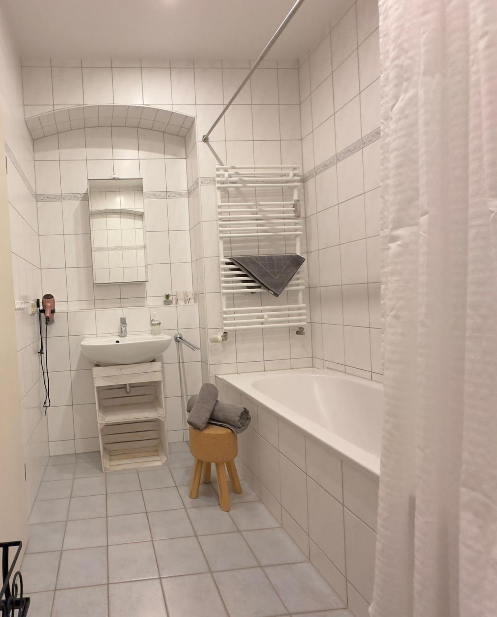 Appartement "Stadtgefluester" Im Zentrum, Inkl Stellplatz, 2 Betten, Babybett, Balkon, Gratis Kaffee Und Tee, Wlan Bautzen Dış mekan fotoğraf